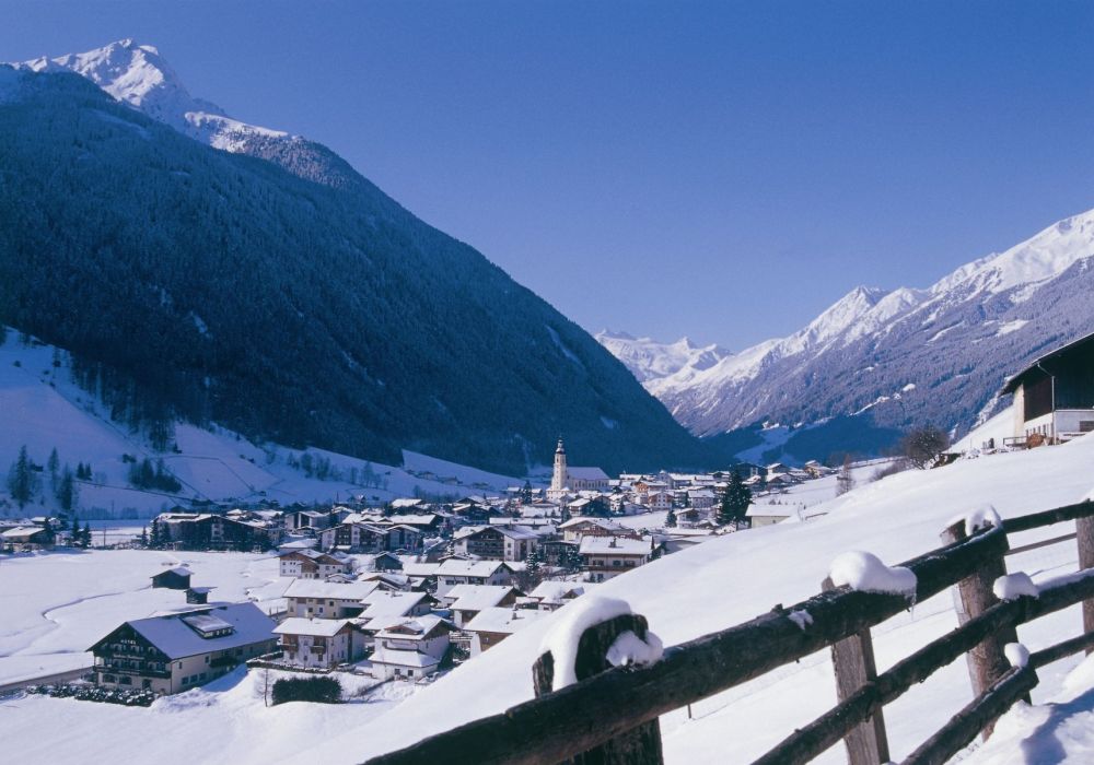 TVBStubaiTirol_Neustift_Gletscherblick_quer.jpg